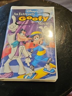 Disney An Extremely Goofy Movie VHS Video Cassette Tape - Used